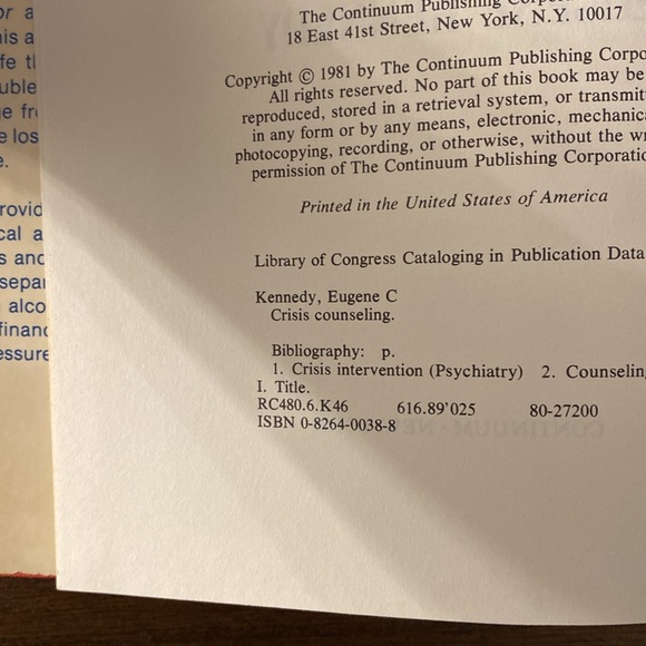 Crisis Counseling The Essential Guide for Nonprofessional Counselors, 1981 - Picture 3 of 13